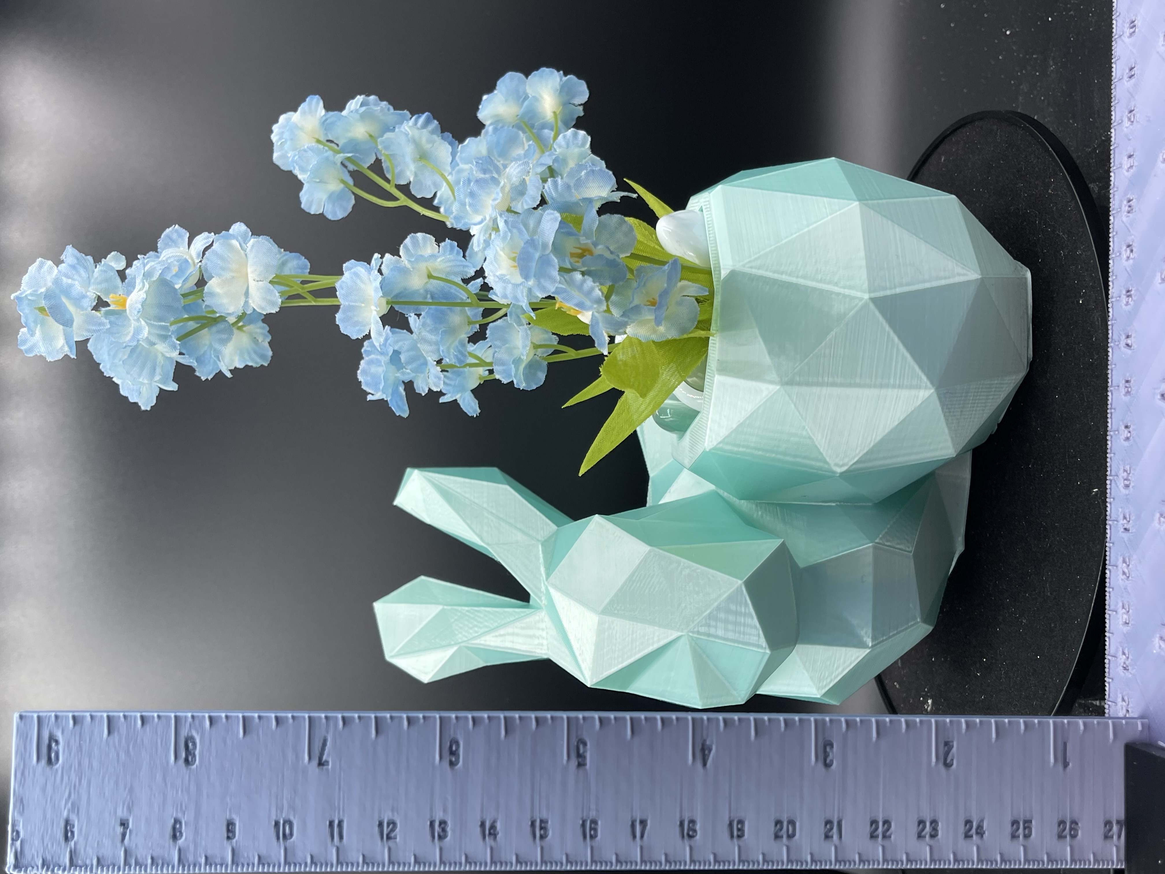 LOW-POLY BUNNY PLANTER - 60