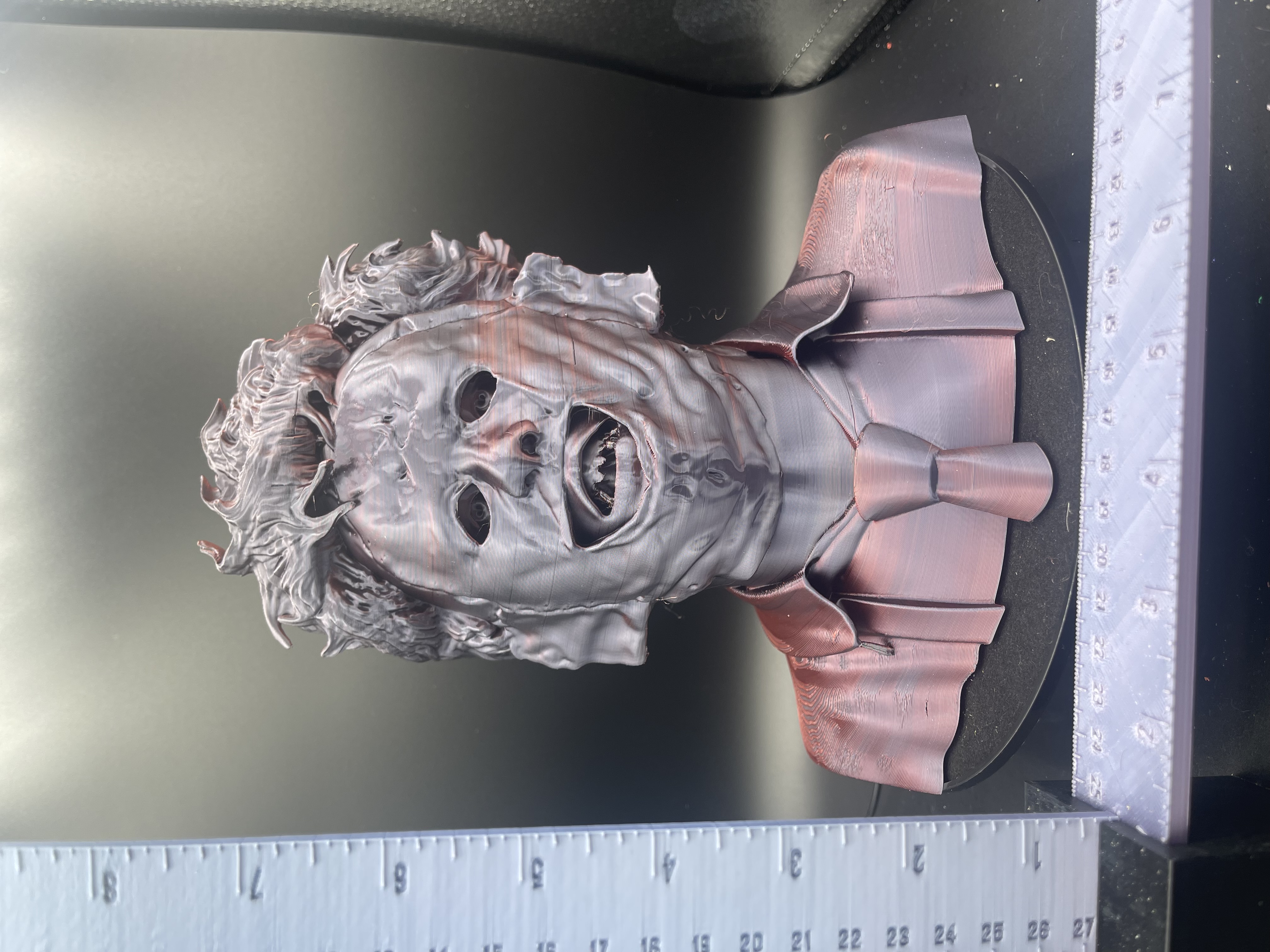 LEATHERFACE BUST! (RED/BLACK)