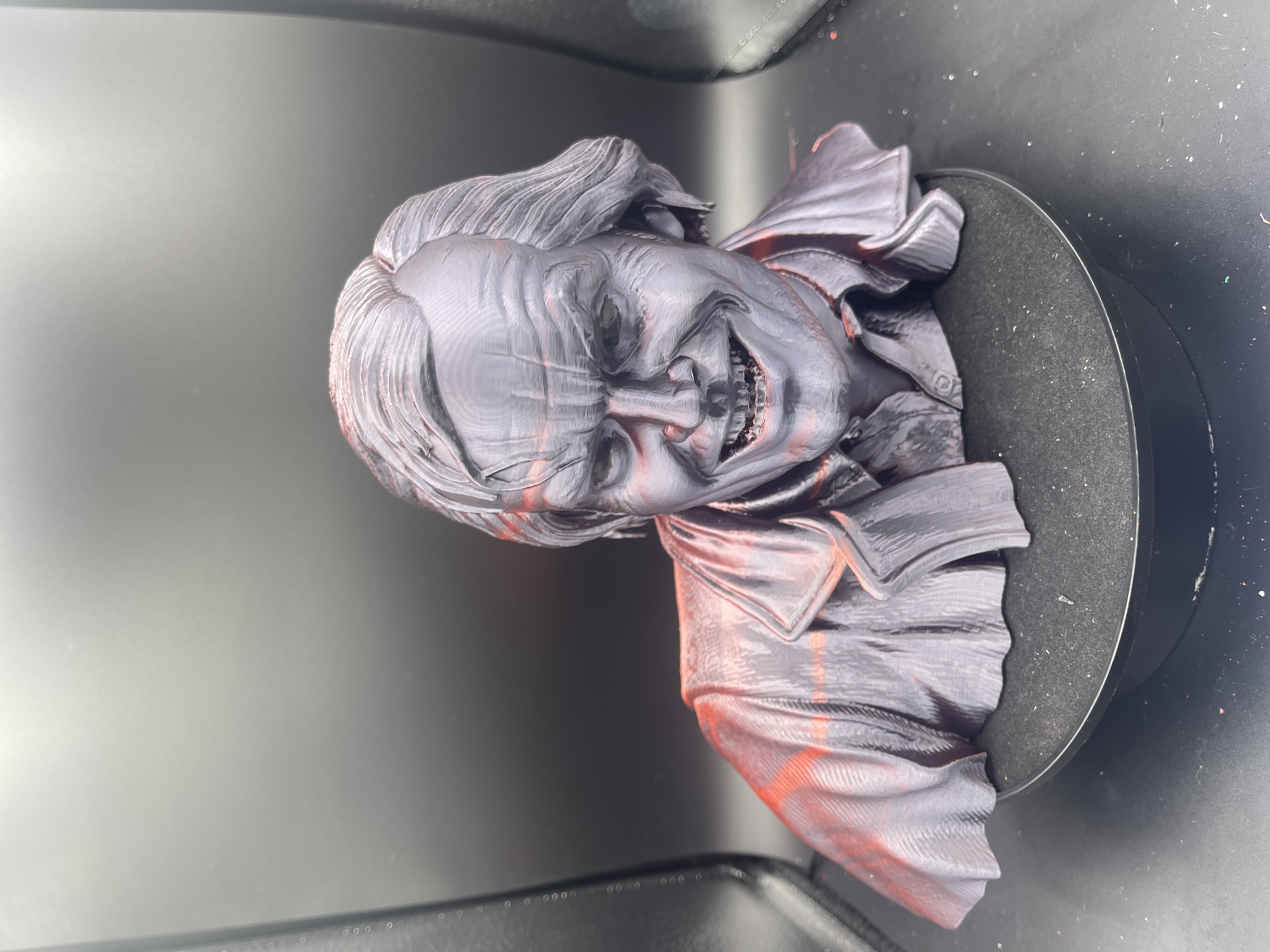 JACK TORRENCE BUST!  (RED/BLACK)