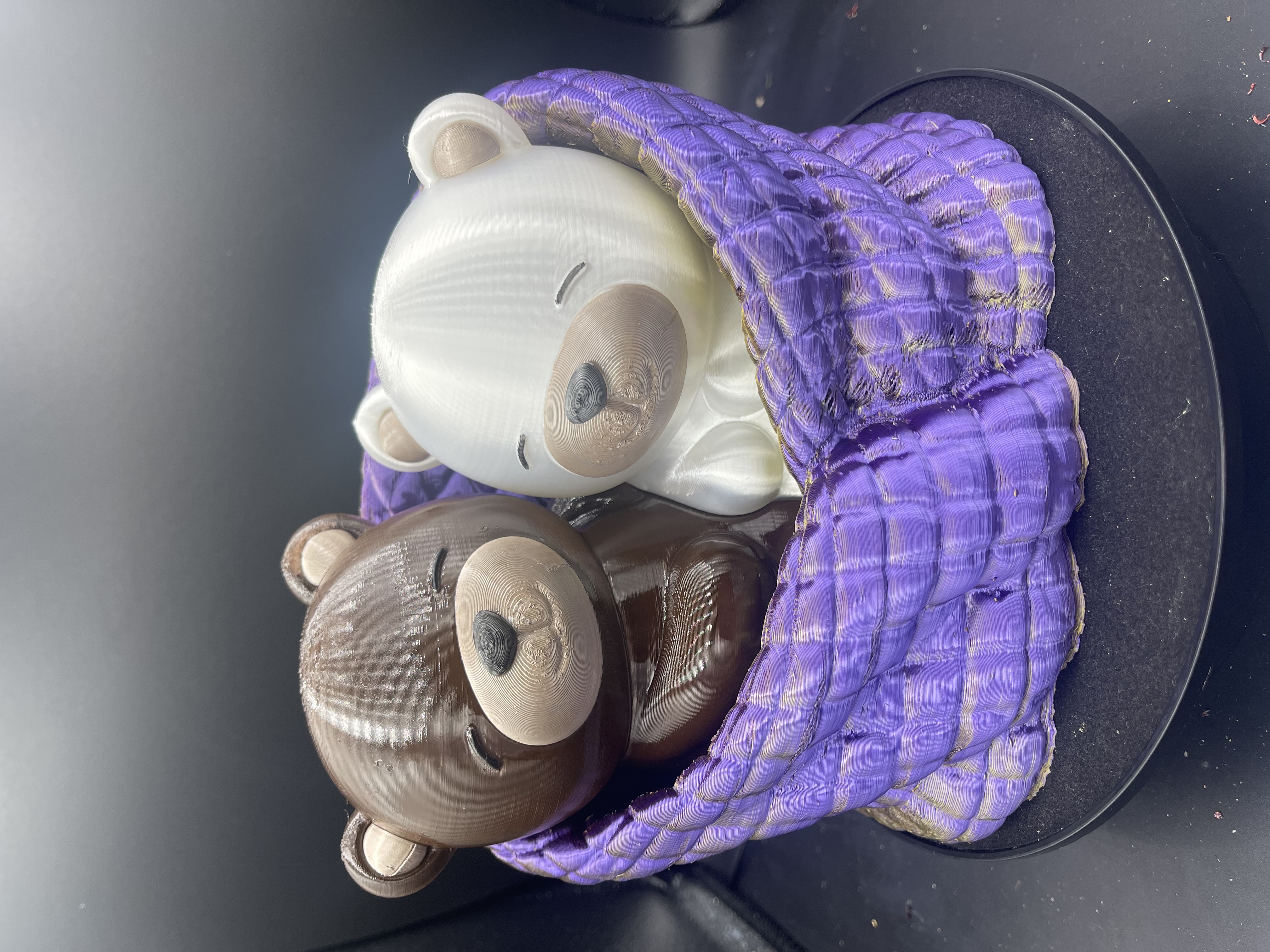 CUDDLING BEARS FIGURE!