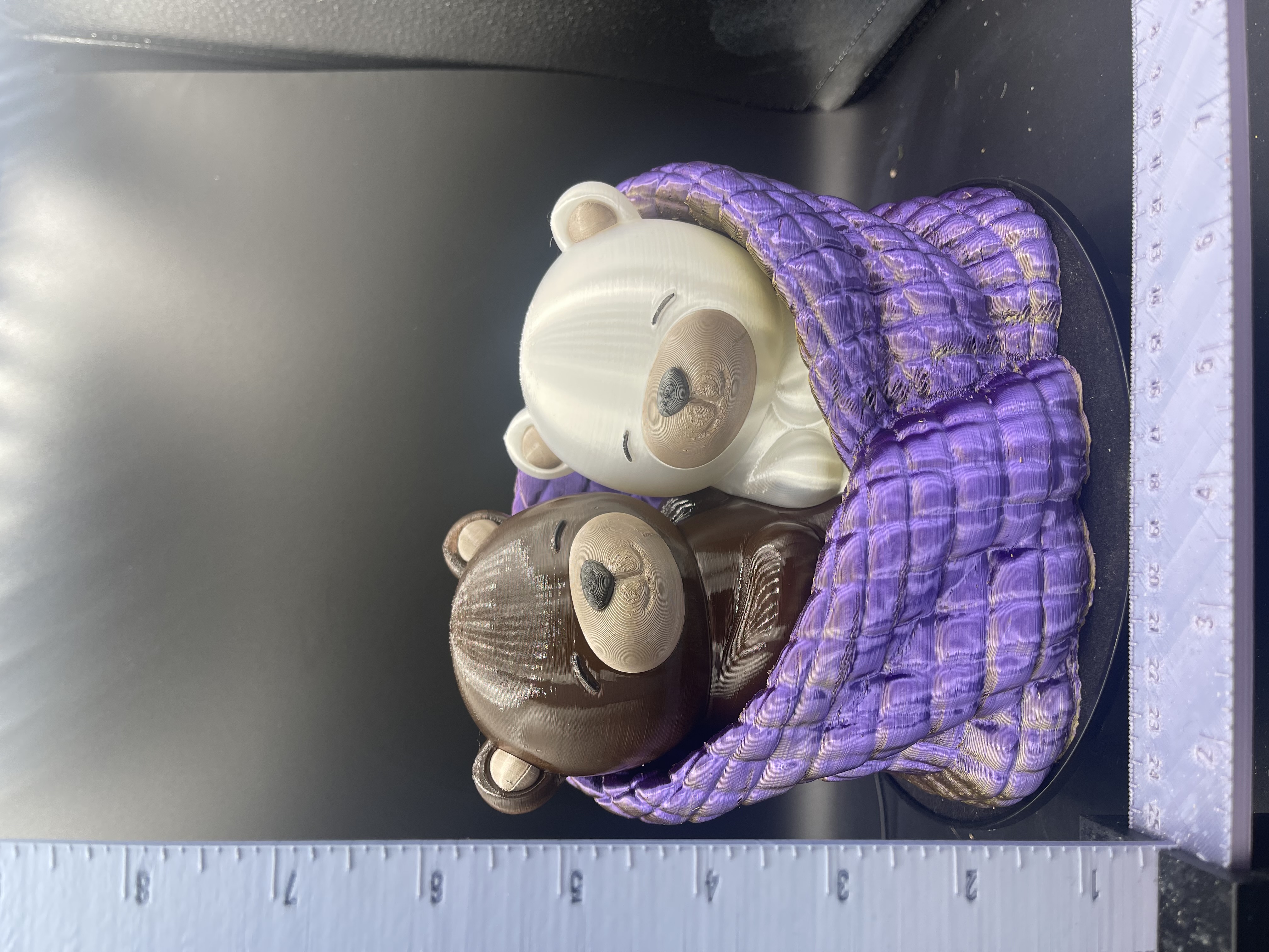 CUDDLING BEARS FIGURE!