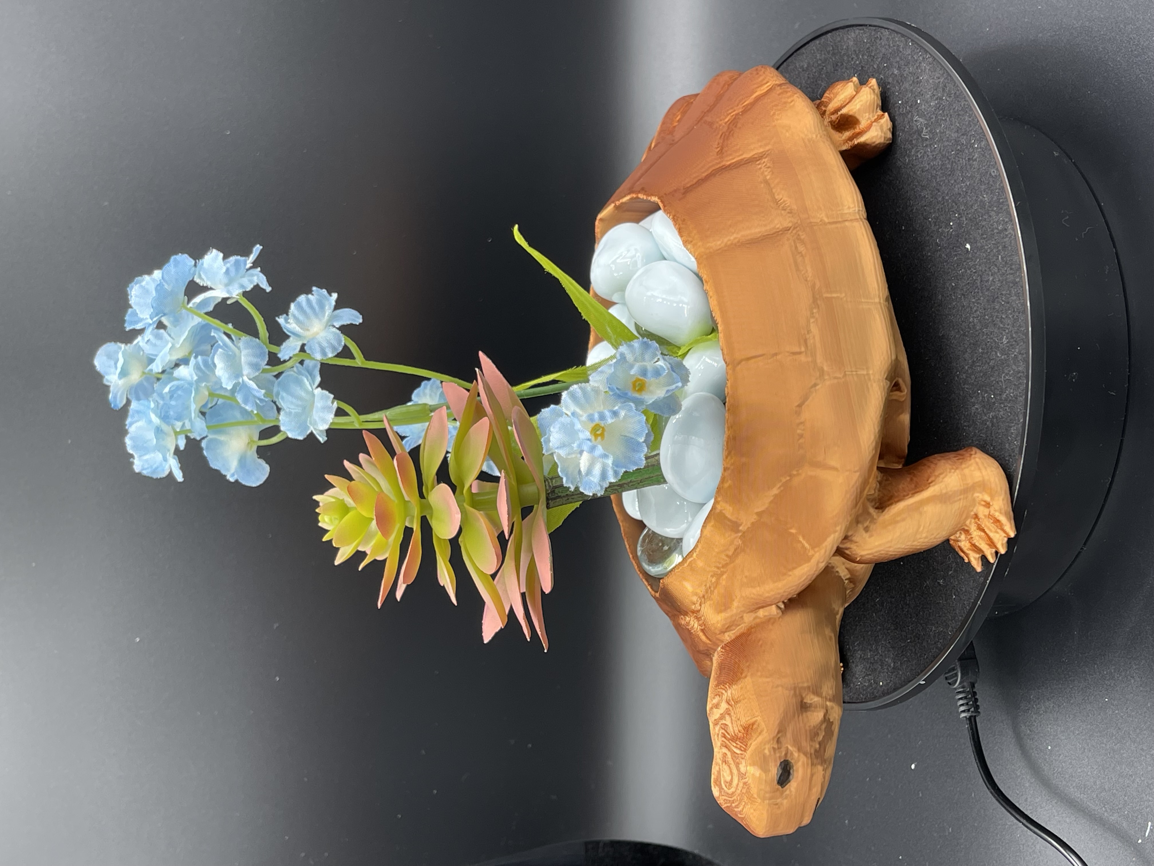 TURTLE- SHAPED SUCCULENT PLANTER! COPPER